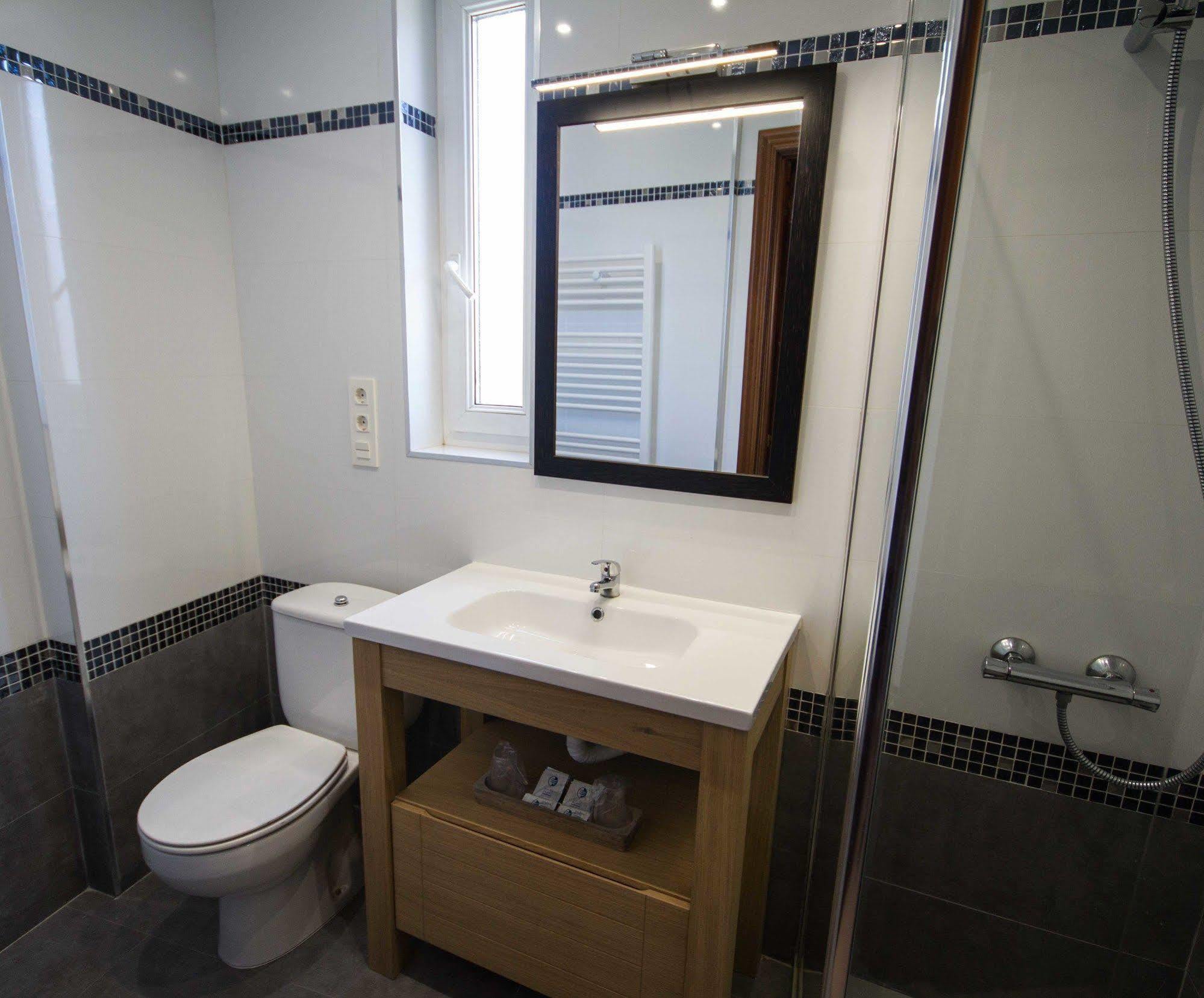 Hotel Ria De Bilbao Eksteriør billede